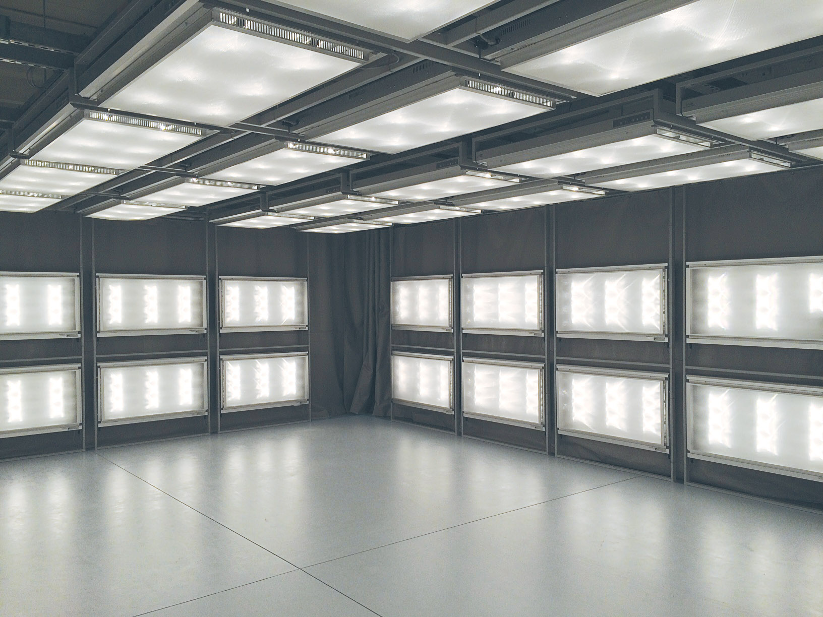 Color Harmony Room GTI Graphic Technology Inc.